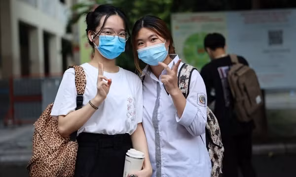 Bộ GDĐT đề nghị không tăng học phí trong năm học mới