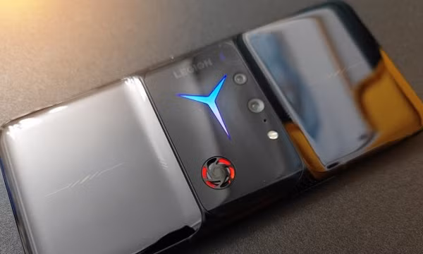 Lenovo Legion 3 Pro sắp ra mắt - 'mãnh thú' mới của làng Android có thể khiến iPhone 13 'khóc thét'