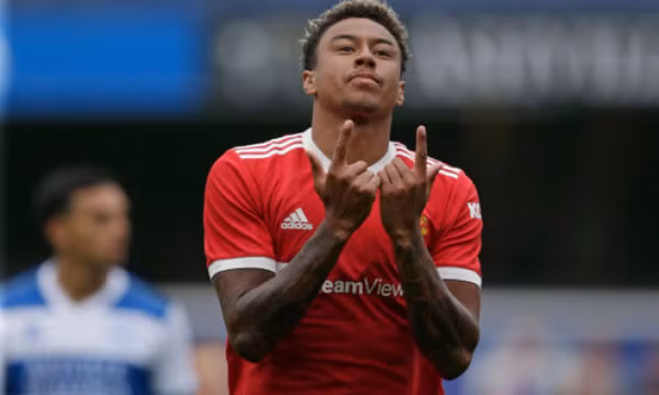 Man Utd ra điều kiện chia tay Lingard