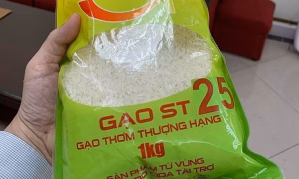 Gạo ST25 bắt đầu khan hàng tại Mỹ