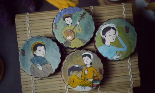 Mang tranh Đông Hồ lên bánh trung thu