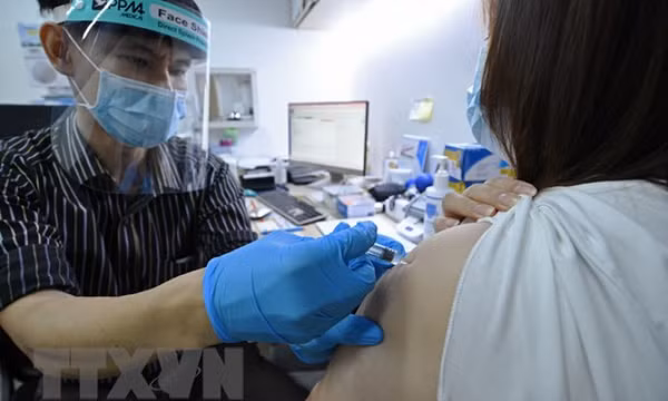 Singapore có tỷ lệ tiêm chủng vaccine phòng COVID-19 cao nhất thế giới