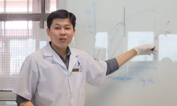 Tiến sĩ trẻ tạo khẩu trang tự phân hủy sau 8 tuần