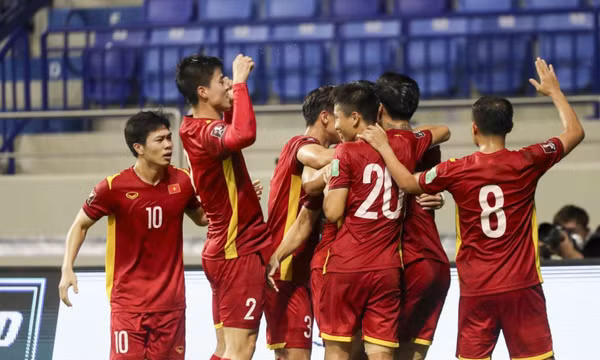 Bảng xếp hạng FIFA: Thái Lan tụt 14 bậc, bị Việt Nam bỏ xa