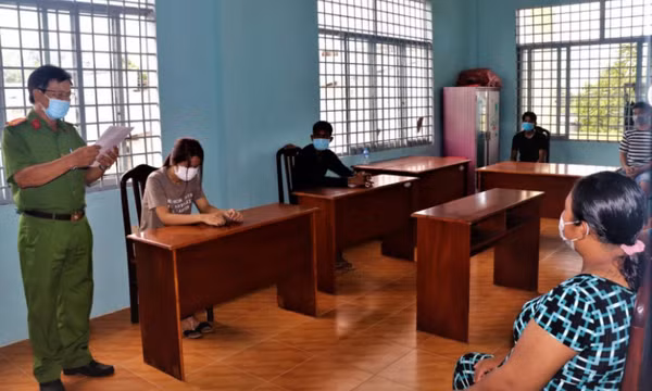 Trả giá tới 135 triệu đồng cho bữa nhậu giữa mùa dịch