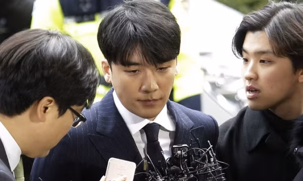 Vụ bê bối tình dục chấn động xứ Hàn: Seungri bị kết án 3 năm tù