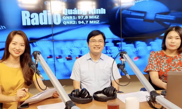 Radio kết nối tháng 7