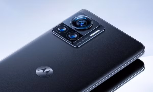 Motorola X30 Pro: Điện thoại có camera 200MP, giá từ 13 triệu đồng