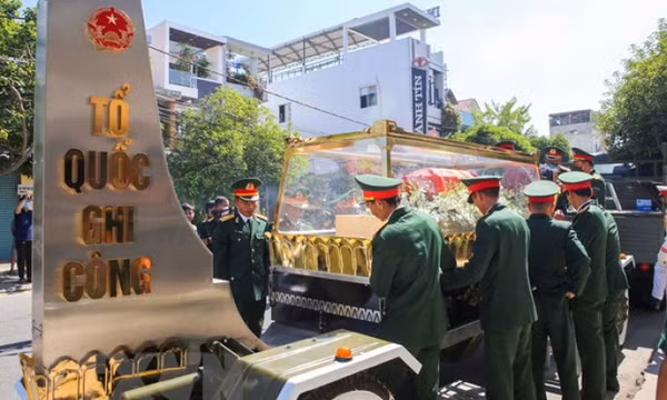 Lễ truy điệu và an táng Anh hùng LLVT Kostas Sarantidis-Nguyễn Văn Lập