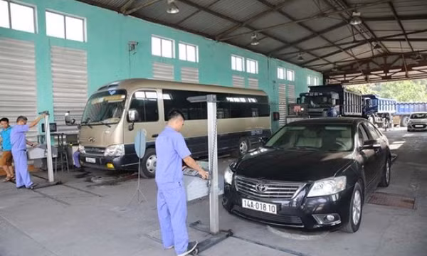 Tăng giá đăng kiểm ô tô từ 8/10/2022
