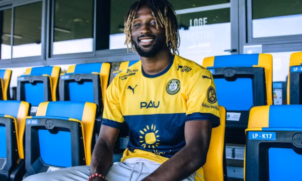 Pau FC mua thêm cầu thủ tấn công