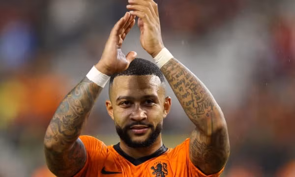 Nedved xác nhận khả năng ký Depay