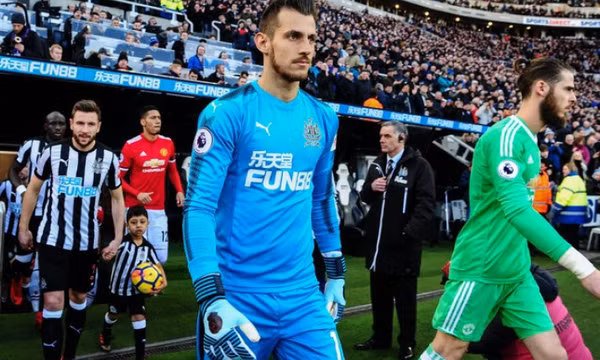 MU vội vàng chiêu mộ người thừa của Newcastle