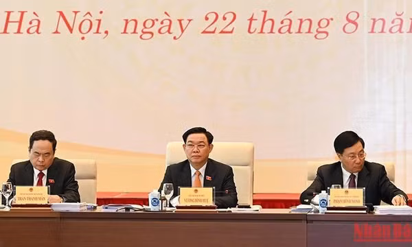 Chủ tịch Quốc hội yêu cầu đề cao trách nhiệm người đứng đầu trong xây dựng luật, pháp lệnh