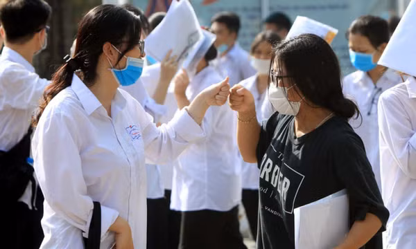Nhiều tỉnh, thành có tỷ lệ học sinh đỗ tốt nghiệp THPT trên 99%