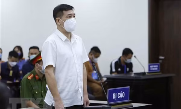 Cựu Đại tá Phùng Anh Lê bị đề nghị từ 9-10 năm tù về tội 'Nhận hối lộ'