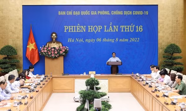Thủ tướng: Không được chủ quan để dịch COVID-19 bùng phát trở lại