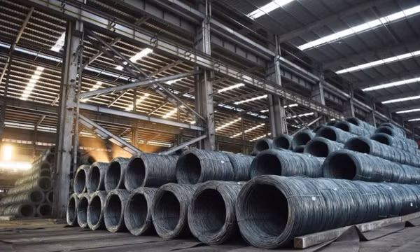Giá thép giảm lần thứ 15 liên tiếp, giảm thêm 400.000 đồng/tấn 