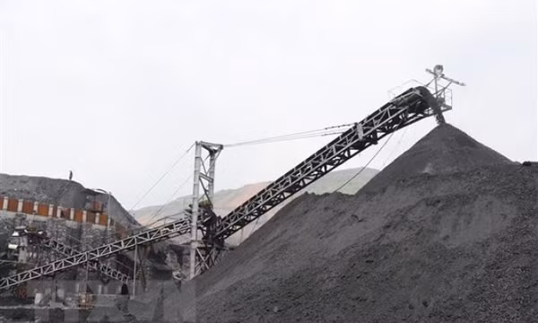 Dự báo Việt Nam sẽ tăng nhập khẩu than giai đoạn 2025-2035