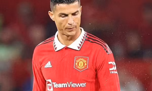 Lời chia tay nghiệt ngã của Ronaldo