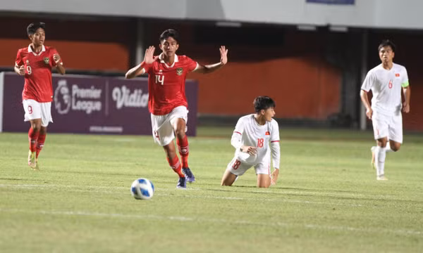 HLV U16 Việt Nam lý giải trận thua ngược Indonesia