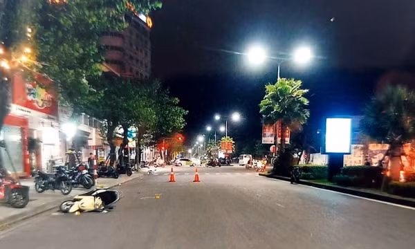 Cán bộ sử dụng rượu bia, lái xe biển xanh gây tai nạn rồi bỏ chạy