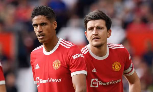 Erik ten Hag huỵch toẹt số phận Harry Maguire ở MU