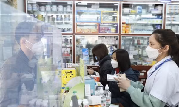Lập 4 đoàn kiểm tra việc cung ứng, sử dụng thuốc và vật tư y tế