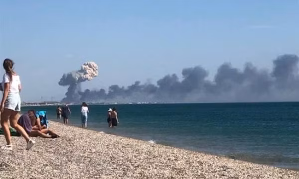 Nhiều thương vong trong vụ nổ ở sân bay quân sự Nga tại bán đảo Crimea