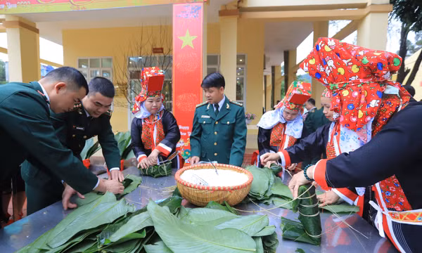 “Xuân biên phòng ấm lòng dân bản” tại Bình Liêu