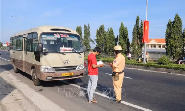 Bốn ngày nghỉ Tết, xảy ra 82 vụ tai nạn giao thông, làm chết 48 người