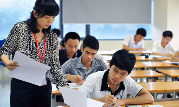 Điều kiện về thời gian công tác khi thăng hạng giảng viên chính