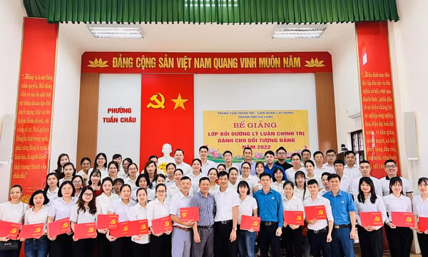 Phát triển đảng viên trong các doanh nghiệp khu vực ngoài nhà nước