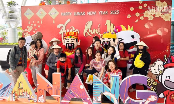 UNWTO: Du lịch thế giới sẽ phục hồi mạnh mẽ trong năm 2023
