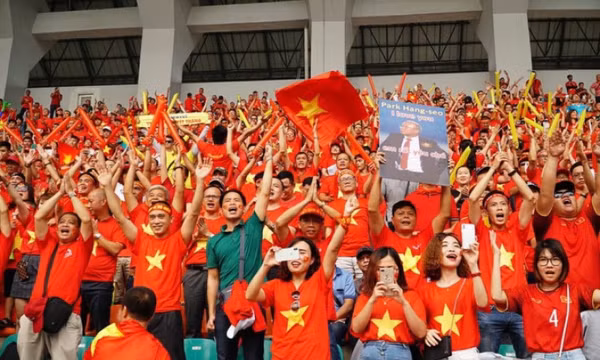 Tour VIP lên tới 20 triệu đồng xem chung kết AFF Cup