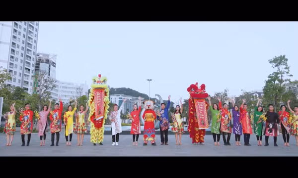 Mashup: Hạ Long Xuân