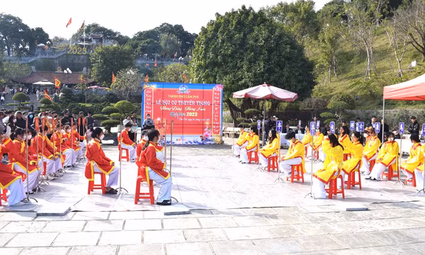 TP Cẩm Phả tổ chức lễ hội cờ người Xuân Quý Mão 2023