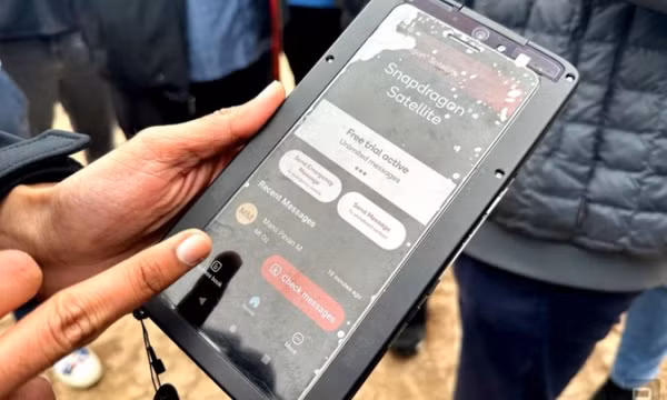 Qualcomm ra modem kết nối vệ tinh cho smartphone