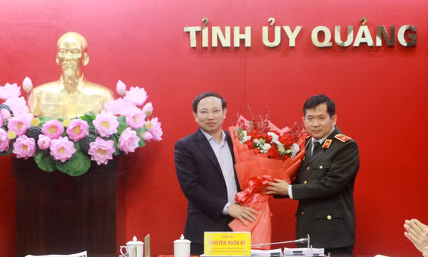Thiếu tướng Đinh Văn Nơi, Giám đốc Công an tỉnh, được chỉ định tham gia BCH, BTV Tỉnh ủy Quảng Ninh