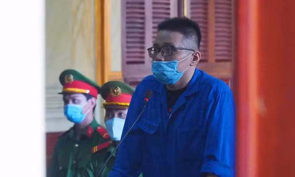 Mở lại phiên xét xử sơ thẩm đối với Nhâm Hoàng Khang
