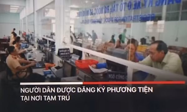 Từ 15/8, người dân được đăng ký xe tại nơi tạm trú