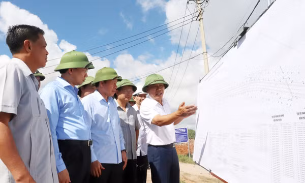 Lãnh đạo tỉnh Quảng Ninh và TP Hải Phòng kiểm tra tiến độ công trình giao thông trọng điểm kết nối 2 địa phương