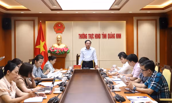 Thường trực HĐND tỉnh họp rà soát công việc chuẩn bị cho kỳ họp thường lệ giữa năm 2023