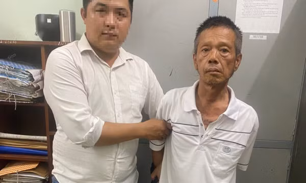 Phạm nhân trốn trại bằng xe máy và quần áo của cán bộ trại giam