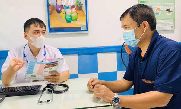 Đa dạng các cơ sở tiêm vắc xin dịch vụ