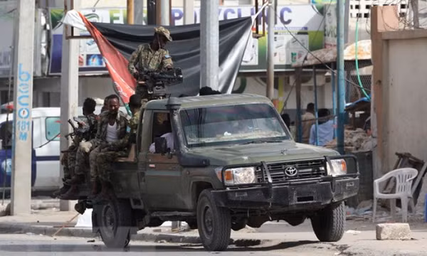 EU cung cấp thiết bị quân sự cho Somalia để chống nhóm al-Shabaab