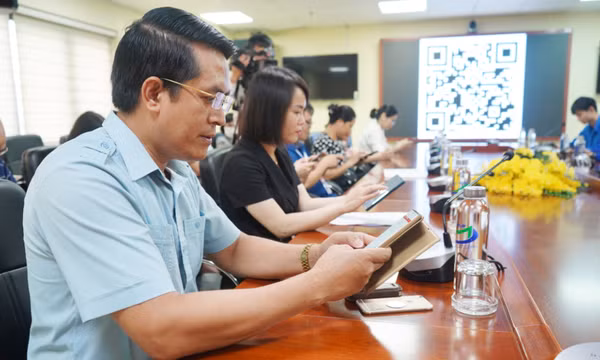 Bắt đầu đợt thi thứ 2 cuộc thi trắc nghiệm tìm hiểu “Quảng Ninh 60 năm xây dựng và phát triển”