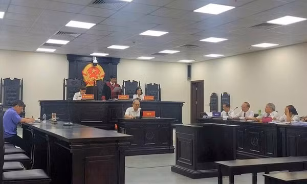 Cựu luật sư nhận án tù vì xúc phạm nguyên Chủ nhiệm Đoàn luật sư TP Hà Nội