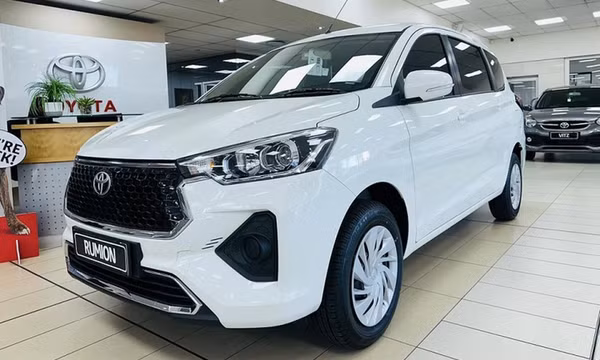 Cận cảnh siêu phẩm MPV giá 388 triệu đồng của Toyota khiến Mitsubishi Xpander gặp khó