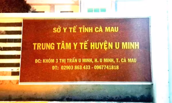 Cà Mau: Trung tâm y tế huyện giữ 42 chỉ vàng tài trợ suốt 30 năm